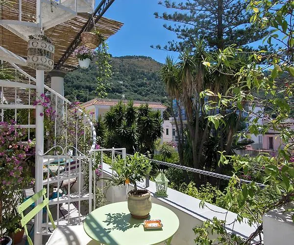 Bed and breakfast Elisir 3*